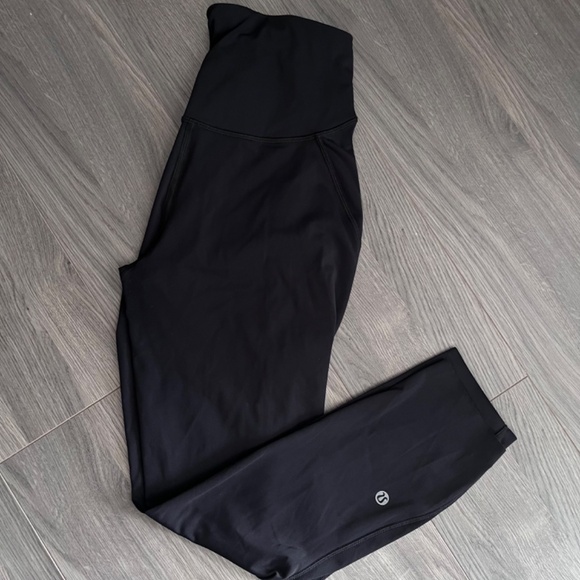 lululemon base pace black leggings size 6 23" inseam casual comfy - Picture 1 of 2